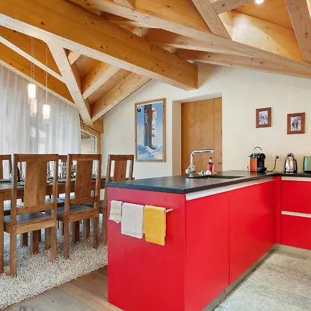 Ruetschi-7 By Interhome צרמט